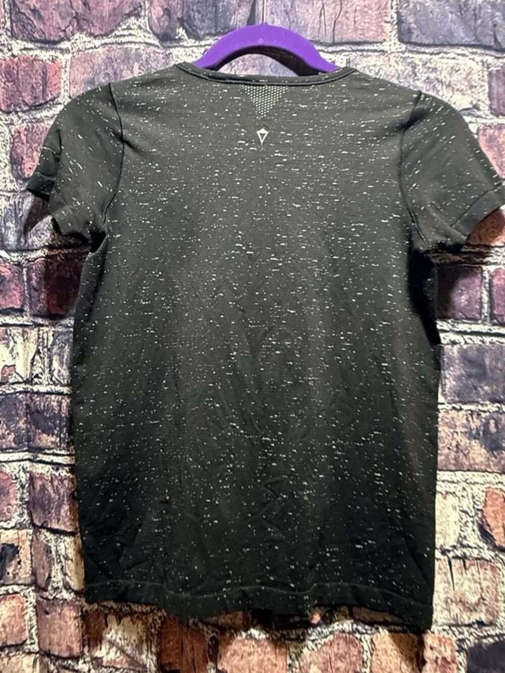 Ivivva by Lululemon Girls Black Speckled Short Sleeve Athletic Tee - Picture 3 of 4